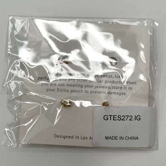 Ettika Fashion Jewelry 2 sets of Gold Pierced Earrings Circle Square GTE272 NWT - Picture 4 of 4